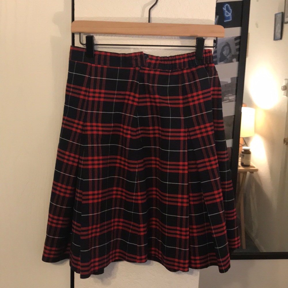 HAND MADE SKIRT